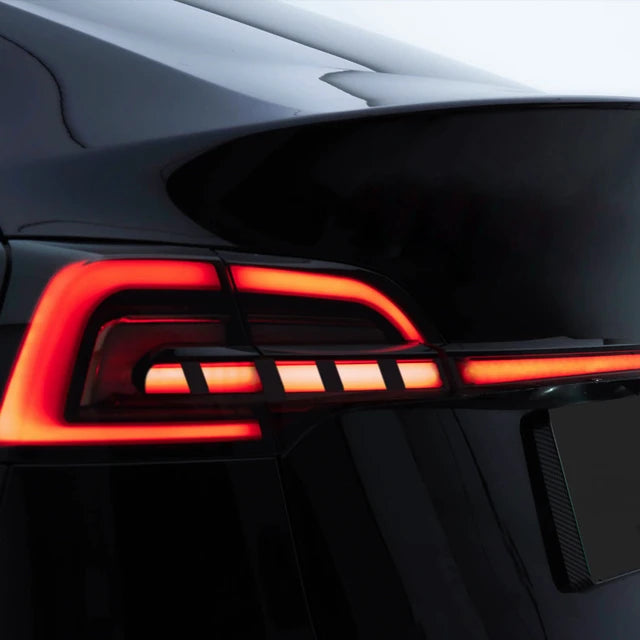 Star Chain Under the Tail Light